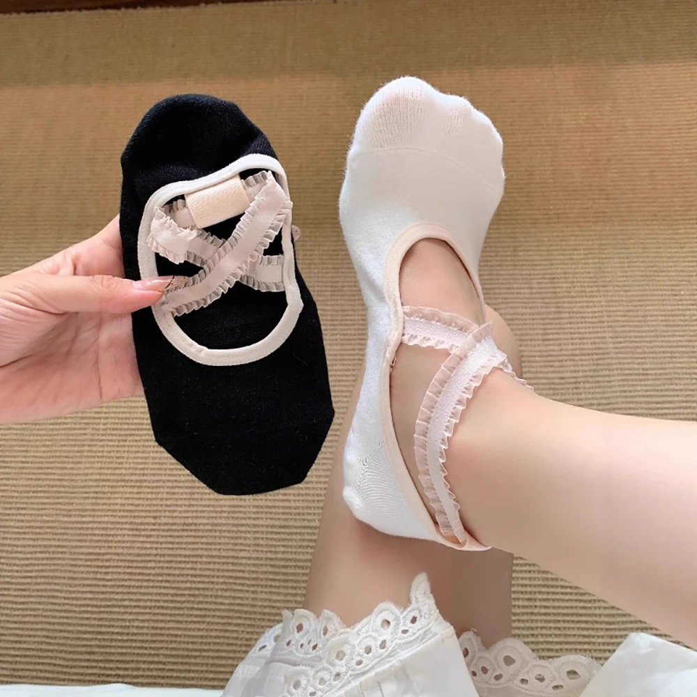 Calzini da Yoga in Pizzo Carini per Ragazze, Calzini Professionali per Balletto, Pilates e Danza, Antiscivolo in Silicone, Calzini in Cotone per Sport Indoor alla Moda per Donne