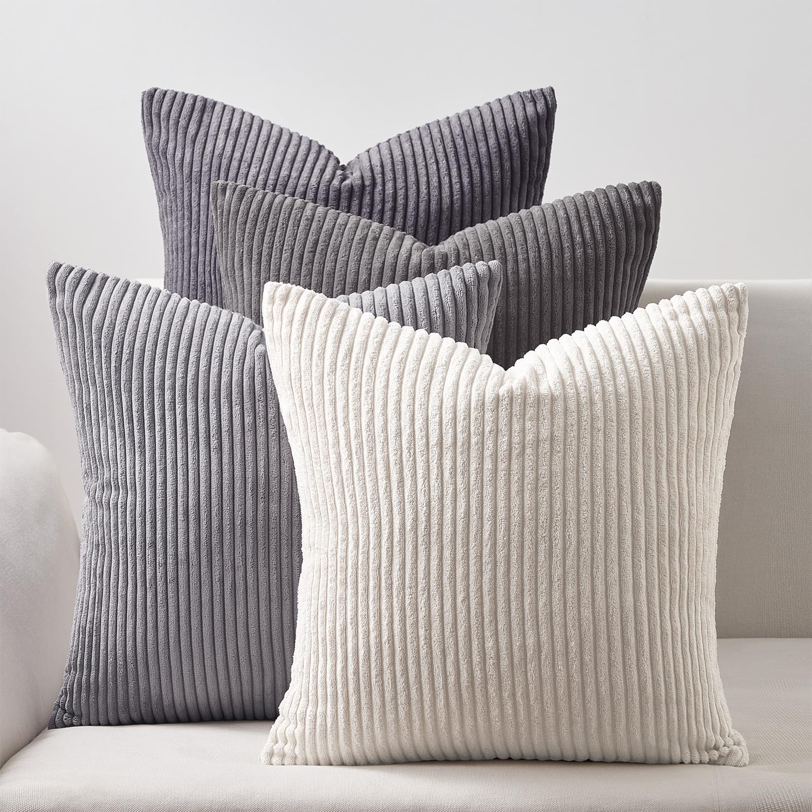Topfinel Federe de Cuscini 50x50 in Velluto a Coste Divano per Salotto Camera da Letto dei Bambini Elegante Decorazioni Moderno Fodere Cuscini Cerniera Invisibile per Morbido Set…