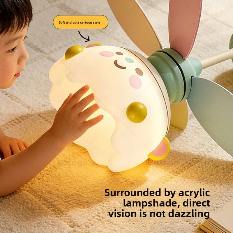 Ventilatore con Luce Integrata per Cameretta Bambini, Design Cartoonesco Macaron, Protezione Occhi, Silenzioso, per Camera da Letto e Sala da Pranzo