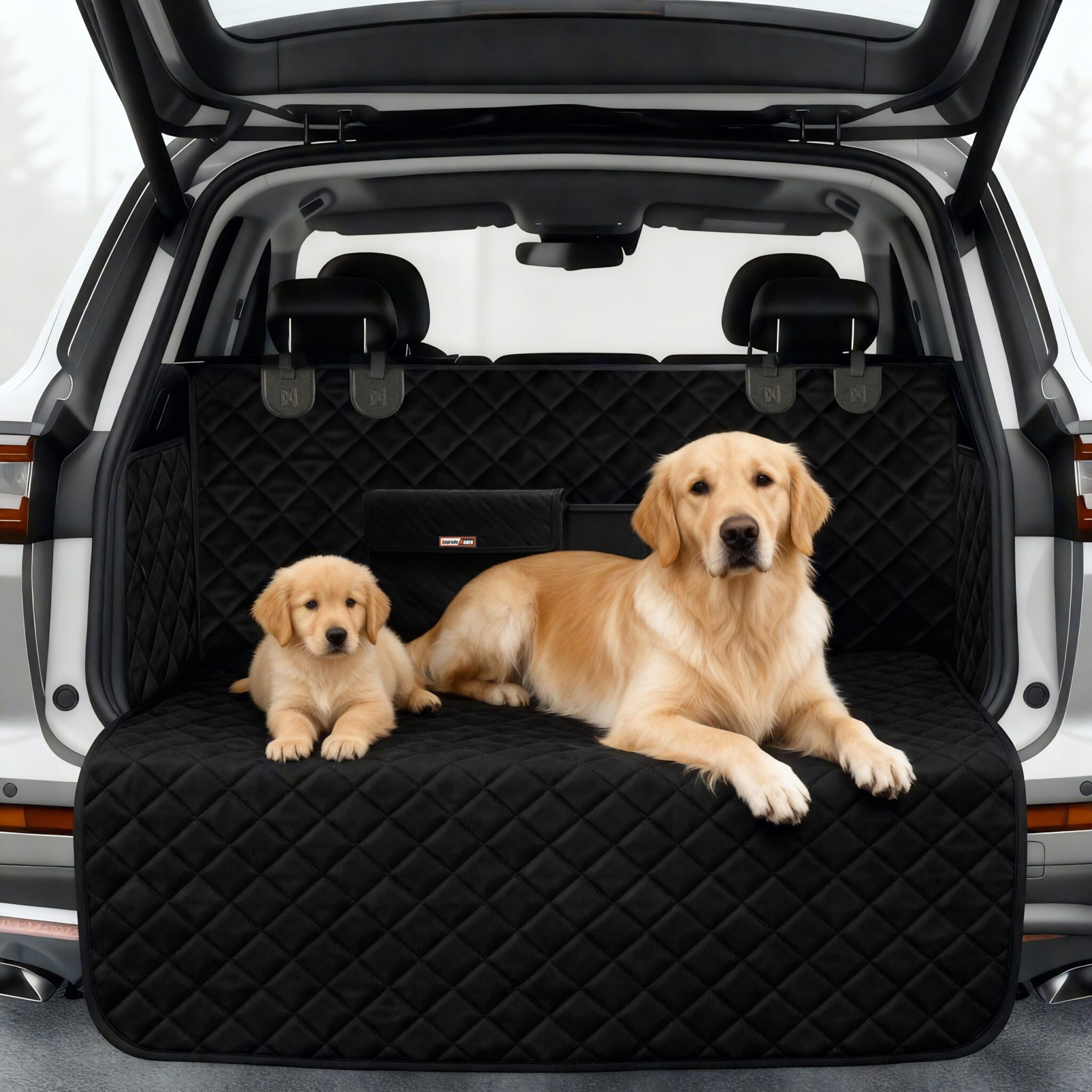 Upgrade4cars Telo Bagagliaio Cani Premium Imbottito con Paraurti Accessori | Impermeabile & antiscivolo | Accessorio pratico per il veicolo | Facile da usare e da riporre | Estate…