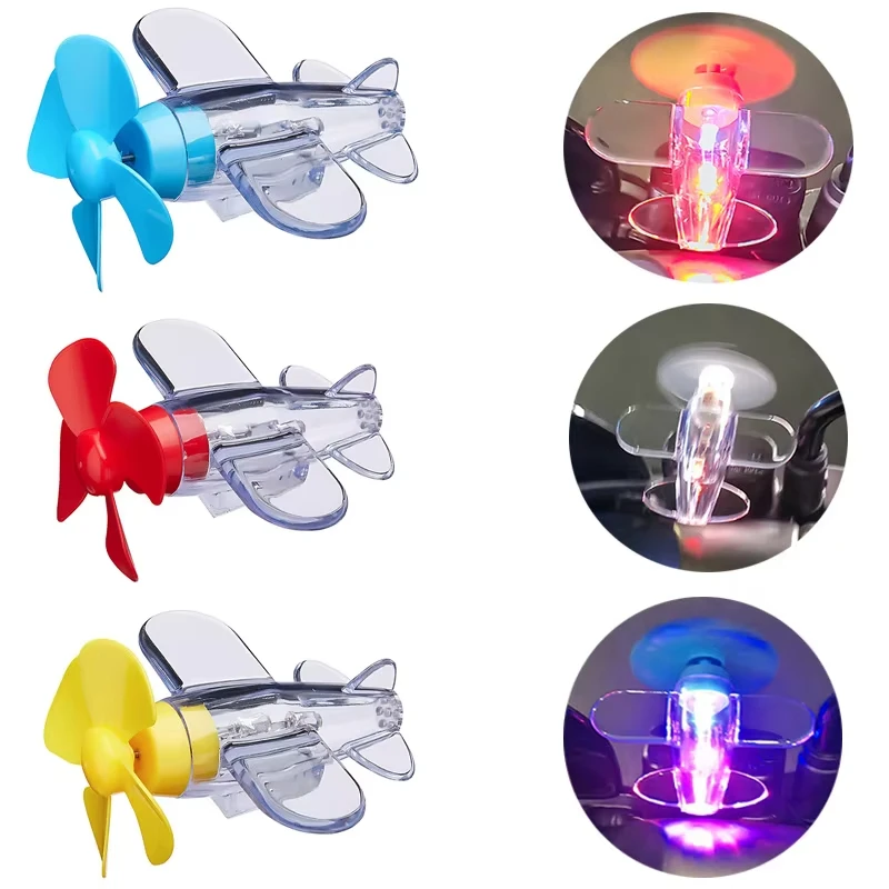 Ornamento per aeroplano a LED alimentato dal vento per specchietto retrovisore per auto da manubrio per motocicli Decorazione di luci a LED rotanti di notte