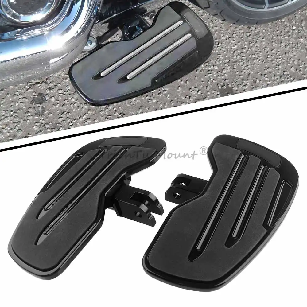 1 Paio di Poggiapiedi Neri Larghi per Pilota per Harley Softail Fat Street Bob Breakout Low Rider Sport Glide 2018+