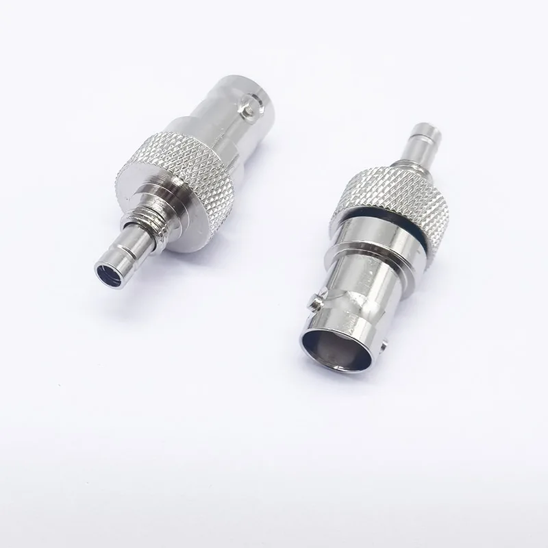 Adattatore antenna BNC per Motorola CP040 CP140 CP150 CP160 CP180 CP200 GP3688 GP3188 GP3988 EP450 XIR P3688 DEP450 Walkie Talkie