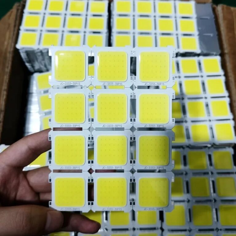 100 ~ 10 Pz/lotto 3 V LED COB Chip Integrato Luce di Campeggio Portatile Ad Alta Luminosità Luce Bianca Faretto Luce HA CONDOTTO LA Lampadina accessori