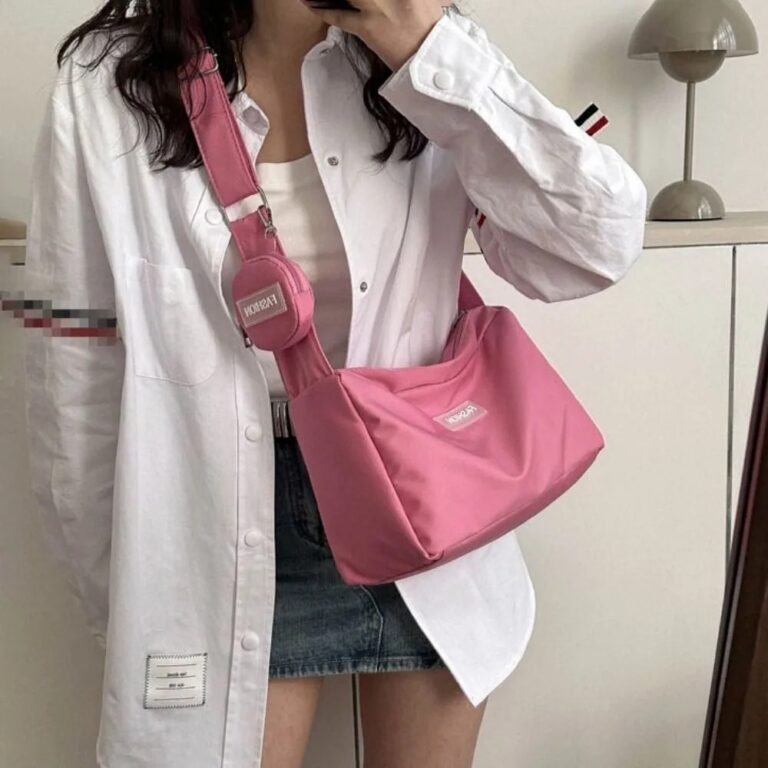 2024 nuova moda autunno/inverno versione coreana borsa a tracolla di grande capacità borsa Oxford leggera alla moda versatile casual