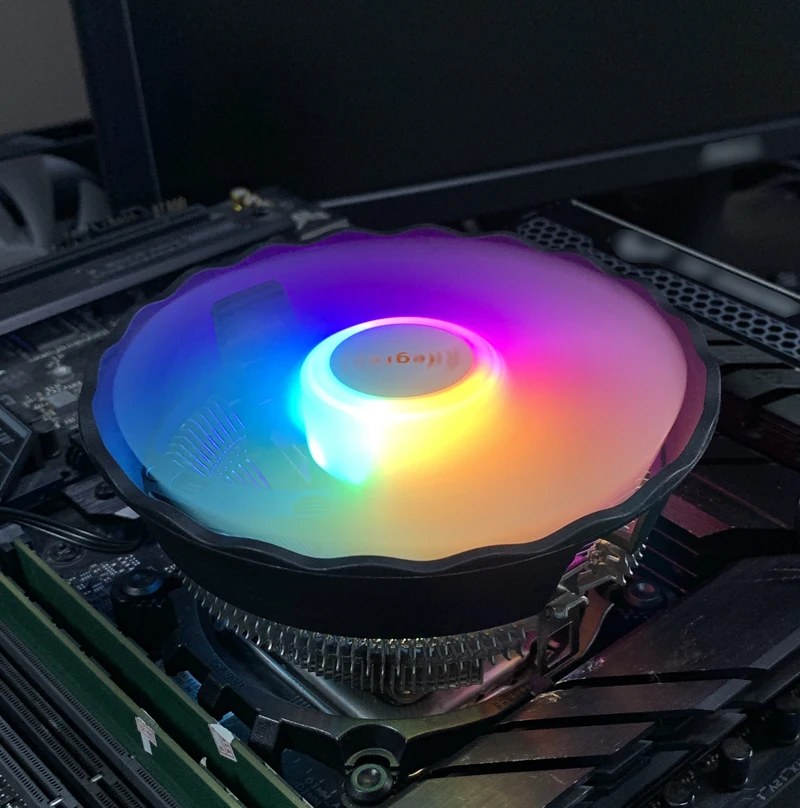 RGB CPU Air Cooler 90mm Ventola di raffreddamento del processore PC per Intel LGA1366 1150 1151 1155 1156 1200 1700 X79 X99 AM4 AM3 2011 Ventilatore