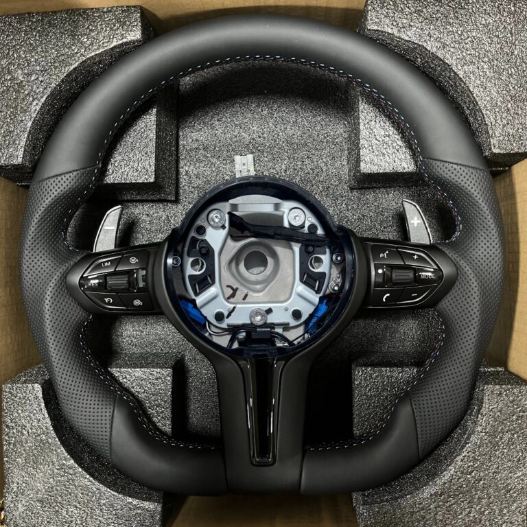Volante in Pelle Serie F M Sport per BMW F20 F21 F22 F44 F30 340i F31 F34 335i F32 F33 F36 F10 535i 550i F11 F07 F06 F13