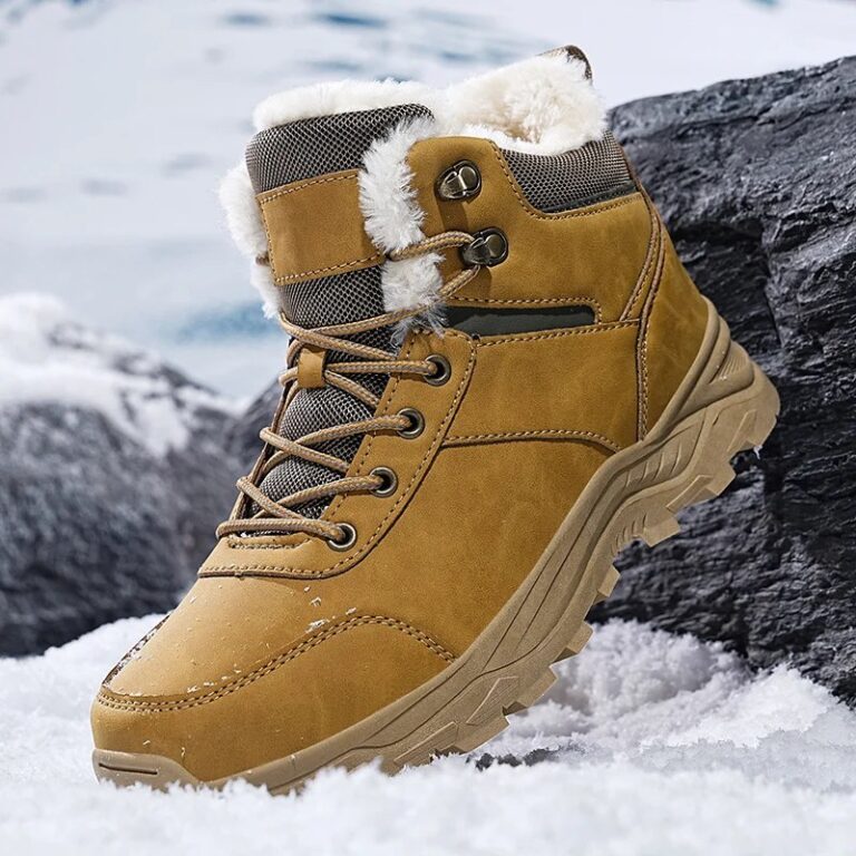 Stivali da Uomo 2025 Nuove Pantofole Invernali Scarpe Calde da Uomo Impermeabili Antiscivolo Sneakers in Peluche Scarpe da Tennis Maschili Stivali Sneakers Invernali da Uomo