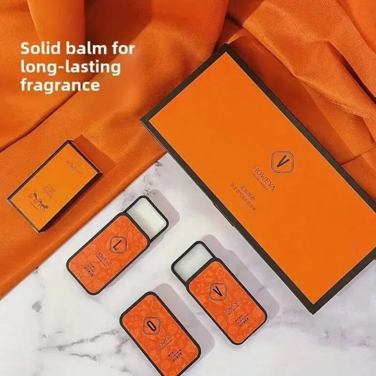 Set di 4 Profumi Solidi, Fragranze Floreali e Fruttate, Lunga Durata, Aroma Delicato e Portatile, Adatto per Regali o Uso Quotidiano
