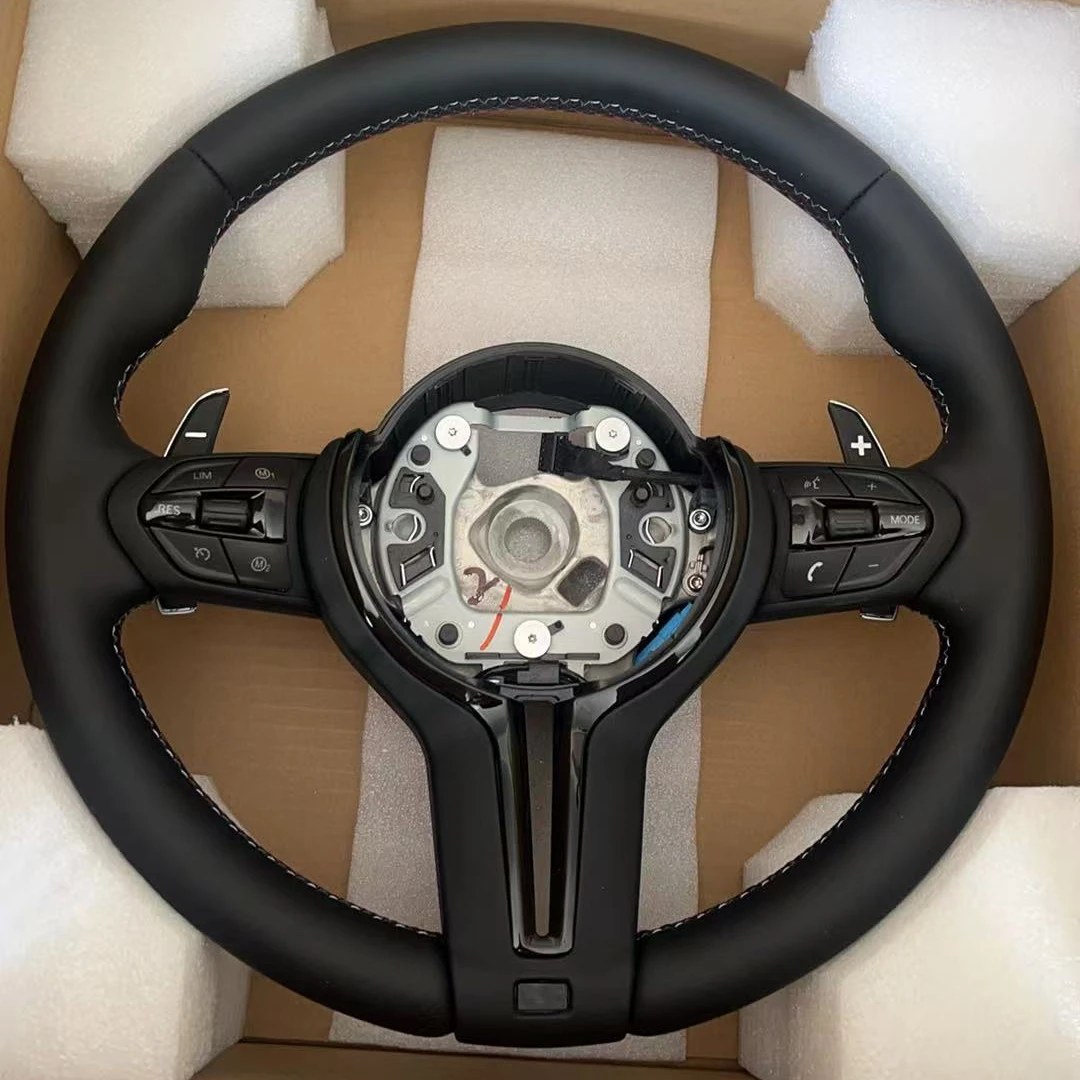 Volante Sportivo M per BMW M3 M5 F10 F13 F15 F20 F22 F23 F30 F33 F34 X1 F48 X5 F15 X3 F25 F80 E90 E71 E84