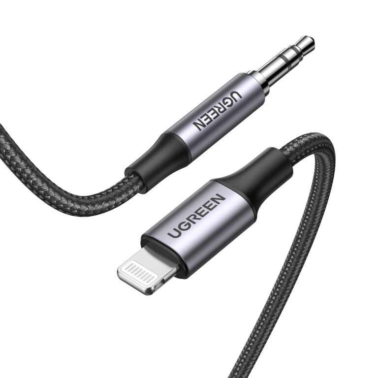 UGREEN Cavo Aux per Certificato MFi Cable Macchina (1M) | per Auto Adattatore Lightning Jack 3.5mm di Nylon Compatible con iPhone 14 Pro Max 13 12 11 XS