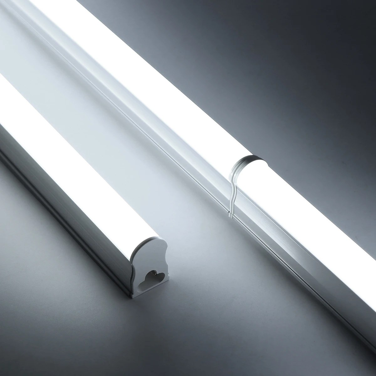 1-6PCS 220V Spina di alimentazione UE sotto la luce dell'armadio T5 Lampada a tubo LED 50cm Illuminazione domestica Lampada fluorescente con interruttore a pulsante