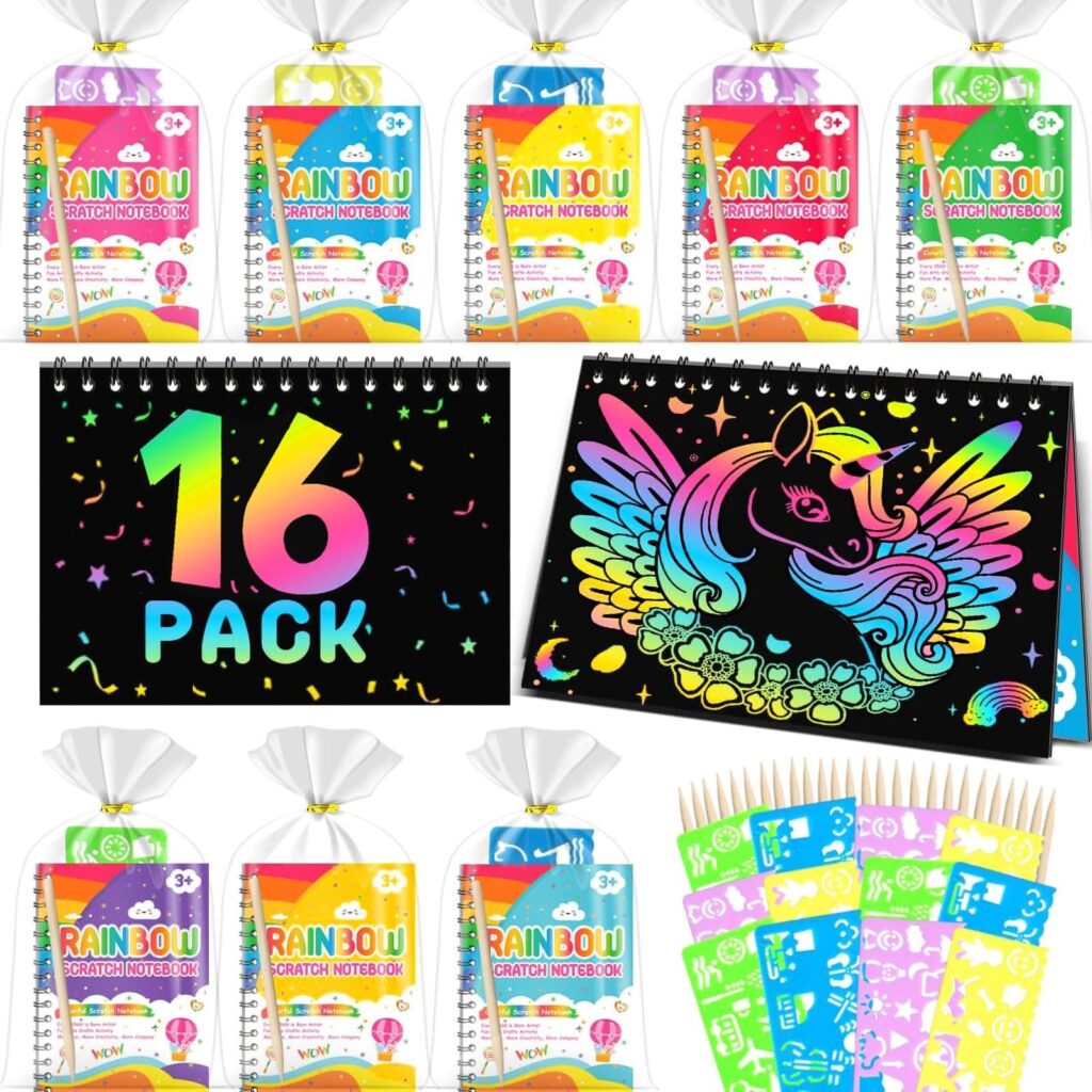 Scratch Art Bambini - Gadget Compleanno Bambini (16 pezzi) | Regalini Fine Festa Compleanno, Set con Quaderno da Grattare, Stencil e Penne in Legno, Lavoretti Creativi per 3-12 An…