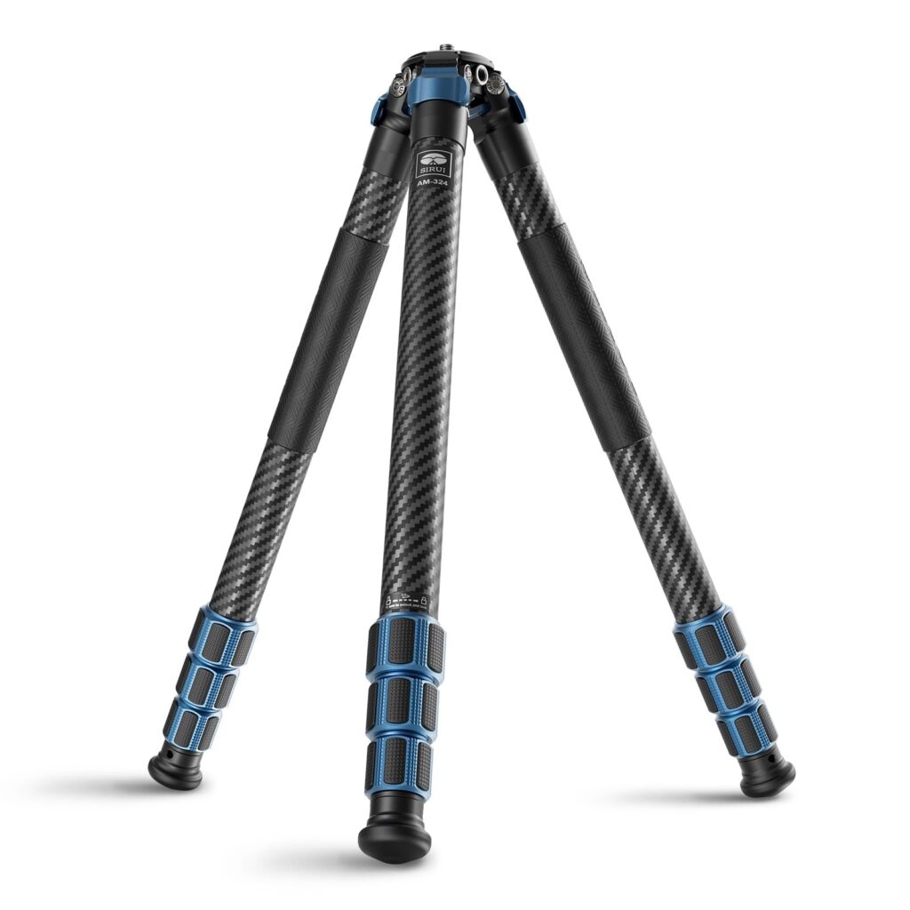 SIRUI AM-324 145cm Treppiede per Fotocamera in Fibra Carbonio Professionale | Compatto Treppiede per Viaggio, Peso 1,4 kg, Carico Massimo 18kg, Ultra Stabile per DSLR, Fotocamera,…
