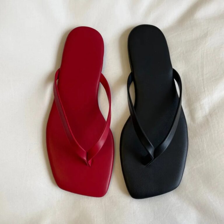 Nuove Ciabatte Donna in PU Primavera/Estate 2026, Sandali da Spiaggia Outdoor alla Moda, Infradito con Punta Quadrata da Donna 36-43